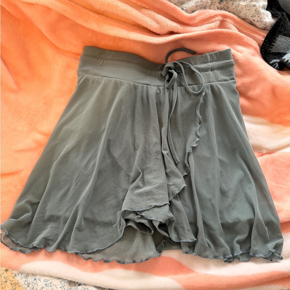 Flowy Gray/Teal Tennis Skirt with Ruffle Hem and Shorts Underneath WITH POCKETS!